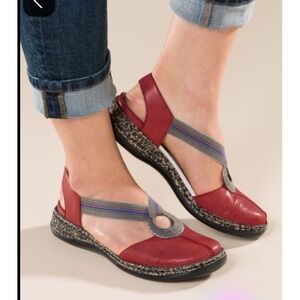 NEW Spring Step Red Sandal Clog Size 41 Artsy